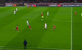 九游体育-【欧冠】舒波格纳布里破门 拜仁2比0巴黎杀进8强