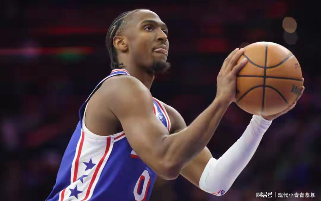 九游体育-都说你2亿太贵，如今超越亚历山大，成联盟第一，还打成球队老大